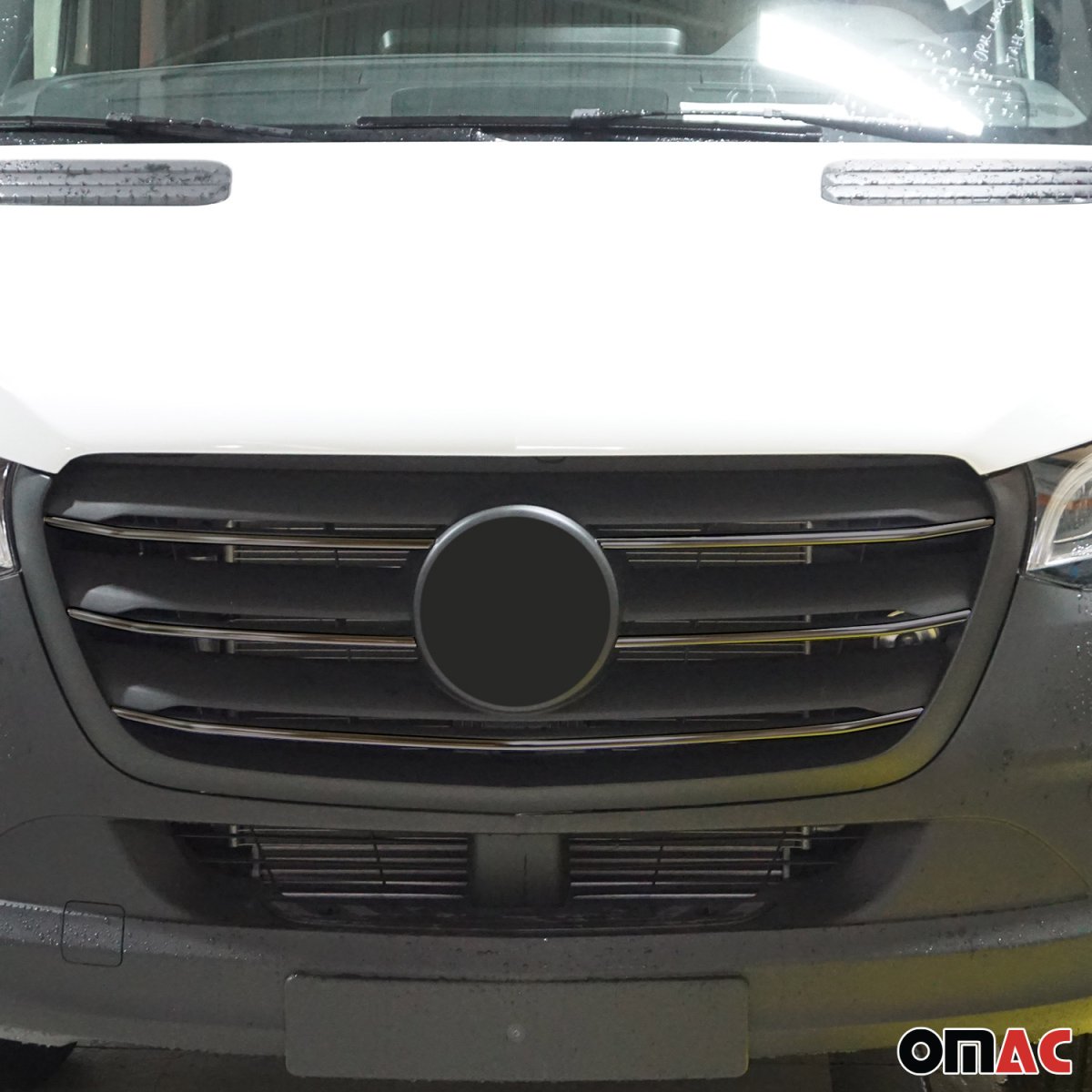 Mercedes Sprinter W907 Front Grill - Omac - 5 Pcs S.Steel - Gloss Dark - 2018